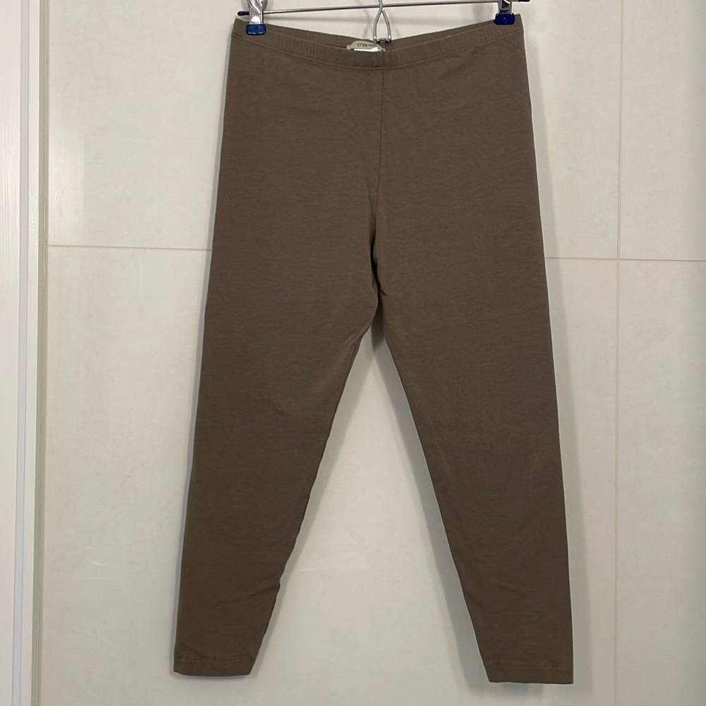 Crea Concept leggings 28” length European size 38